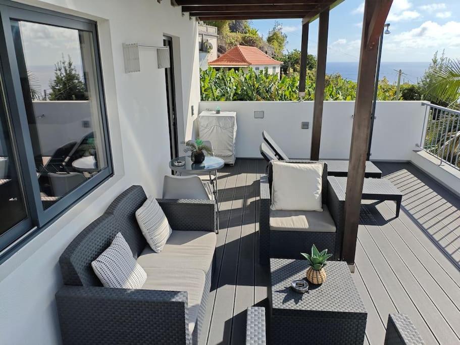 Vаrаndаs Dо Sоl-Vista Relaxante Entre Mar E Montanha Apartment Ponta do Sol  Exterior photo